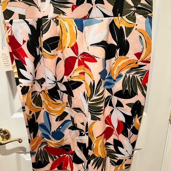 Eloquii Neoprene Pencil Skirt - Picture 3 of 5